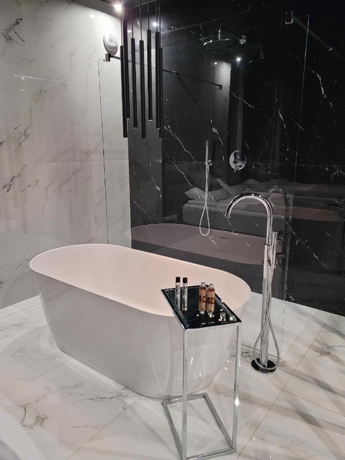 Scandal Apartament Premium Ζιελόνα Γκόρα Εξωτερικό φωτογραφία